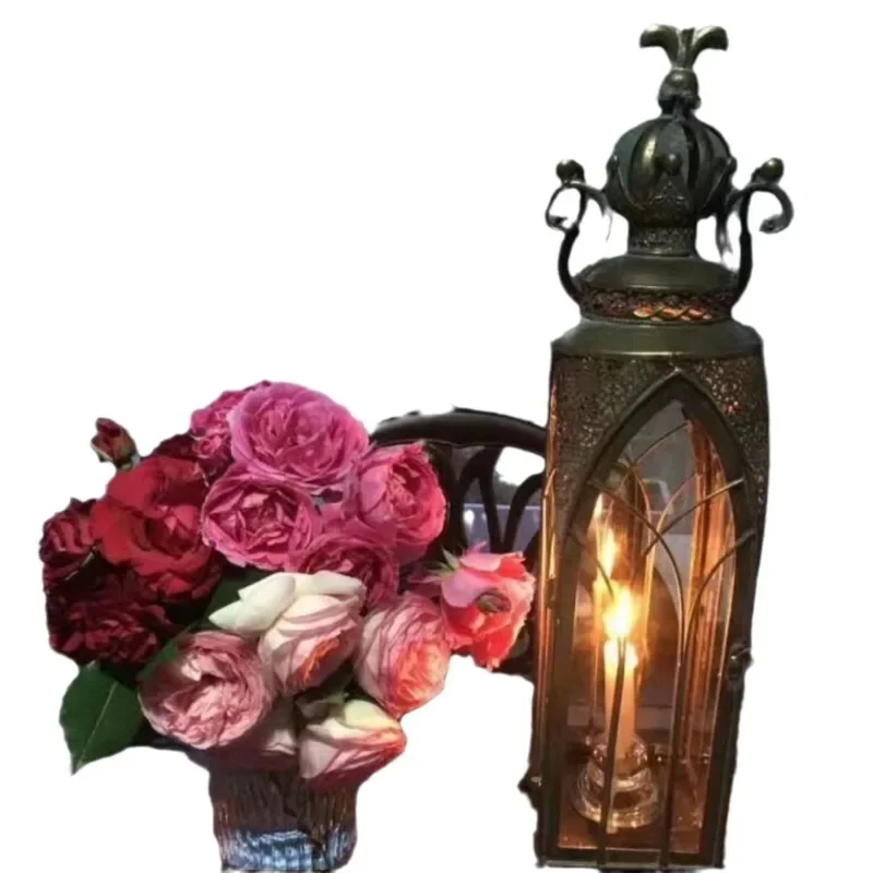 

Baroque wrought iron floor-to-ceiling wind lamp