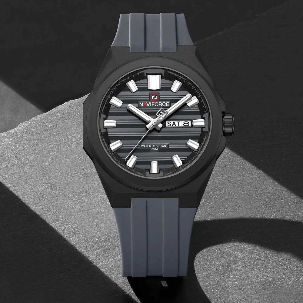 NAVIFORCE Blue Quartz Watch Men Military Waterproof Casual Sport Wrist Watch Male Fashion Leather Strap Clock