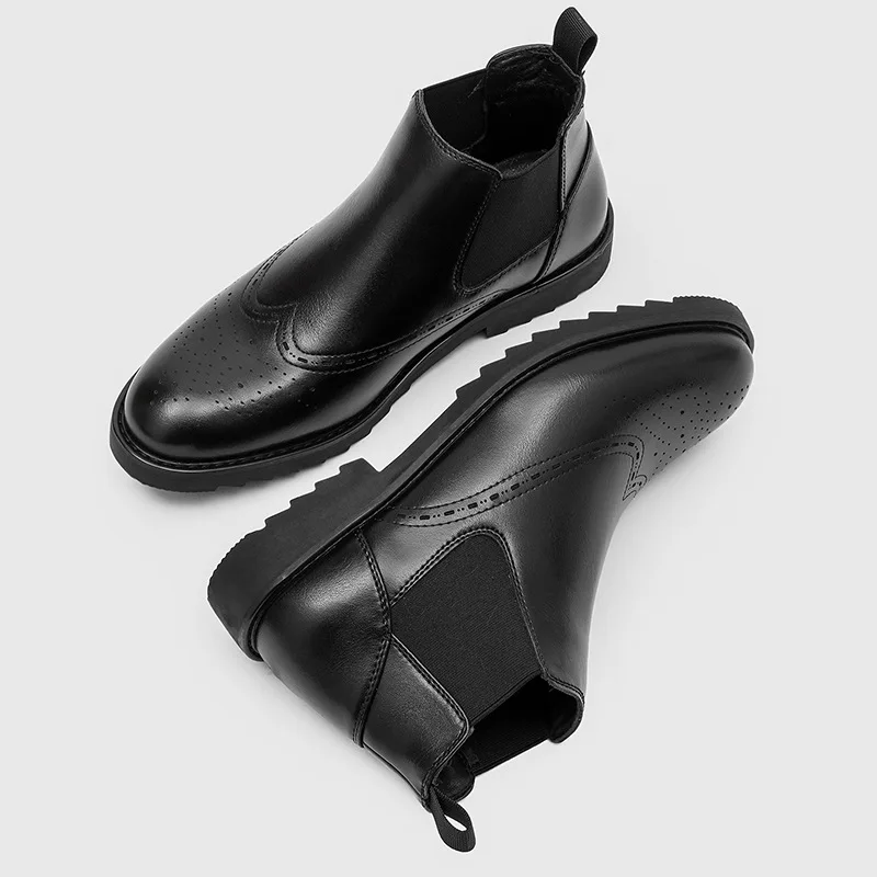 جديد 2026 خمر البريطانية الرجال أحذية من الجلد الخريف الربيع الأعمال في الهواء الطلق العمل الأدوات حذاء من الجلد البروغ تشيلسي الأحذية