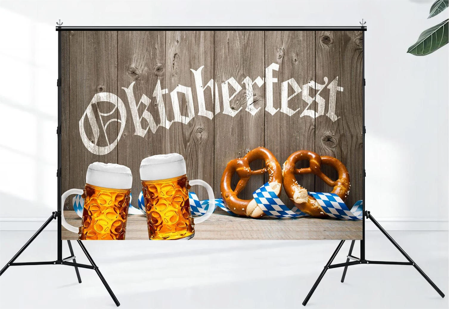 Happy Munich Beer Festival Fresh Beer Blue Flag Wooden Background Wheat Spicy Salt Crispy Cake Bread Cake Party Supplies