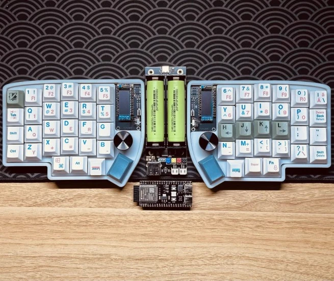 Lily58 Pro Split Keyboard Kit Custom Wired Wireless Bluetooth 5.0