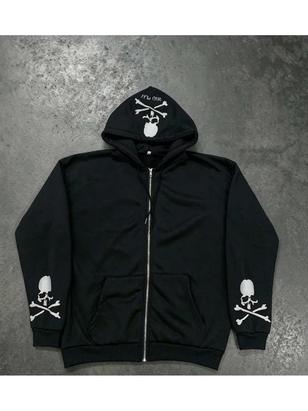 New autumn and winter retro punk zipper hooded sweatshirt unisex skull cross bone embroidery pattern Gothic street trend jacket