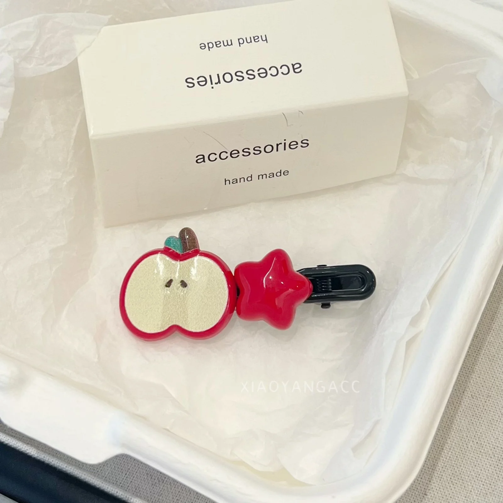 مجموعة مشابك شعر مكونة من 4 قطع من أجهزة التفاح والنجوم، دبابيس شعر لطيفة على شكل فاكهة حمراء، إكسسوارات شعر رائعة للفتيات، ديكور شعر عصري ممتع