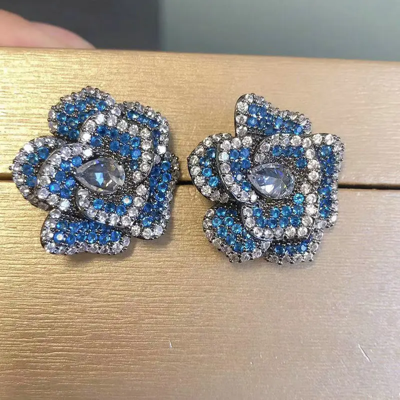 Bilincolor Fashion Blue Flower Stud Earring for Women