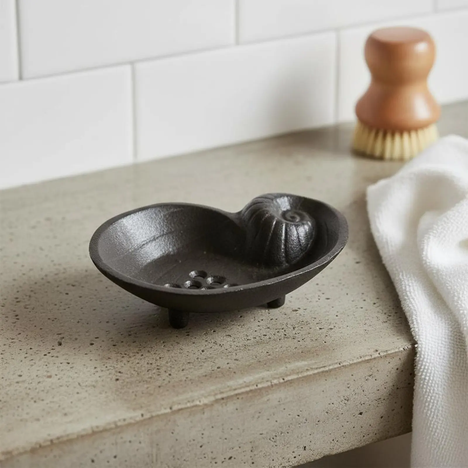 

Cast Iron Soap Dish Drainage Holes Seashell Soap Dish Shell Jewelry Tray Decorative Spiral Home Accessory Shallow Exposed Bowl