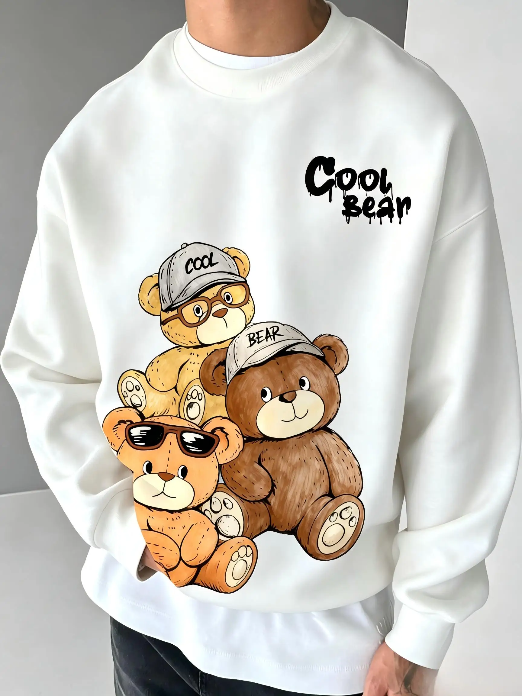 American men's autumn creative cool bear print micro elastic comfortable round neck long sleeved T-shirt outdoor street top