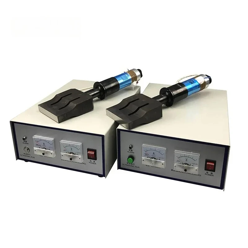 Piezoelectric Fast Delivery Efficient 20kHz Ultrasonic Plastic Spot Welder For Making Toy Welding Machine