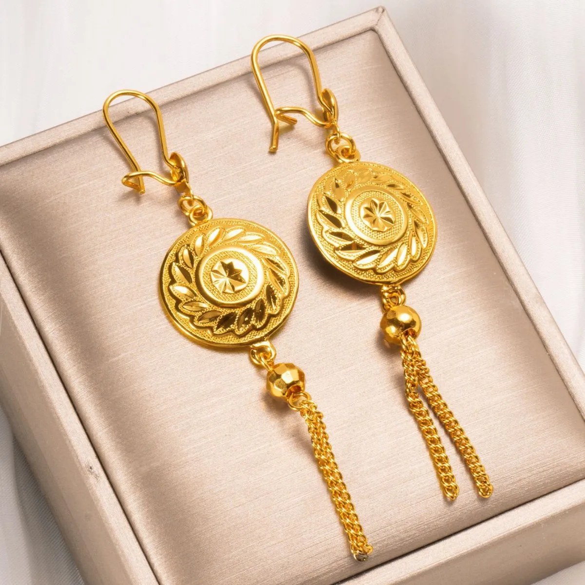 9999 Gold Earrings - High-end, niche-style earrings for women. Long-lasting and non-fading fringed ear pendants.