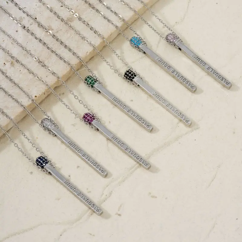 Creative And Unique Music Microphone Pendant, A New Accessory That Can Be Worn As A Necklace By Both Men And Women