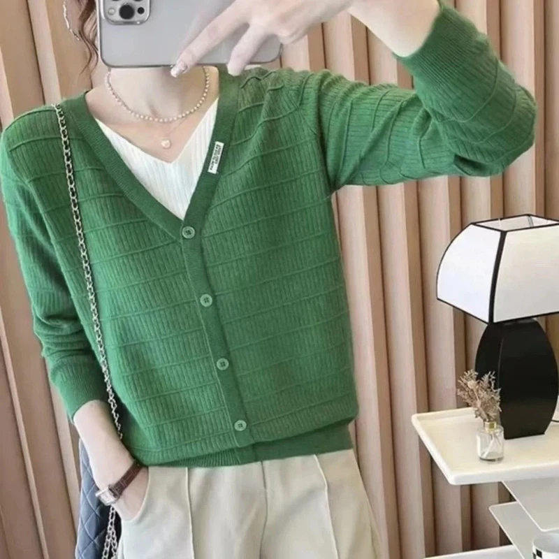 

Green V Neck Knit Cardigan Women Casual Spring Autumn Single Breasted Button Front Regular Fit Midweight Solid Color Sweater Top