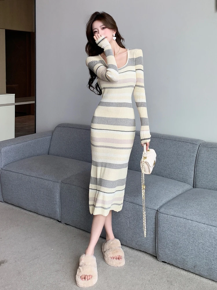 

Women Square Collar Striped Knitted Dress French Temperament Waist Retraction Appear Thin Long Sleeved Inner Layering Dress