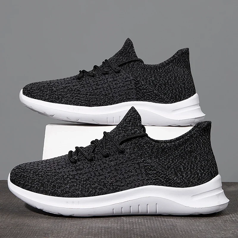 Summer New Men Sports Shoes Outdoor Breathable Mesh Comfortable Fashion Casual Running Shoes Sneakers Men Zapatillas De Hombres