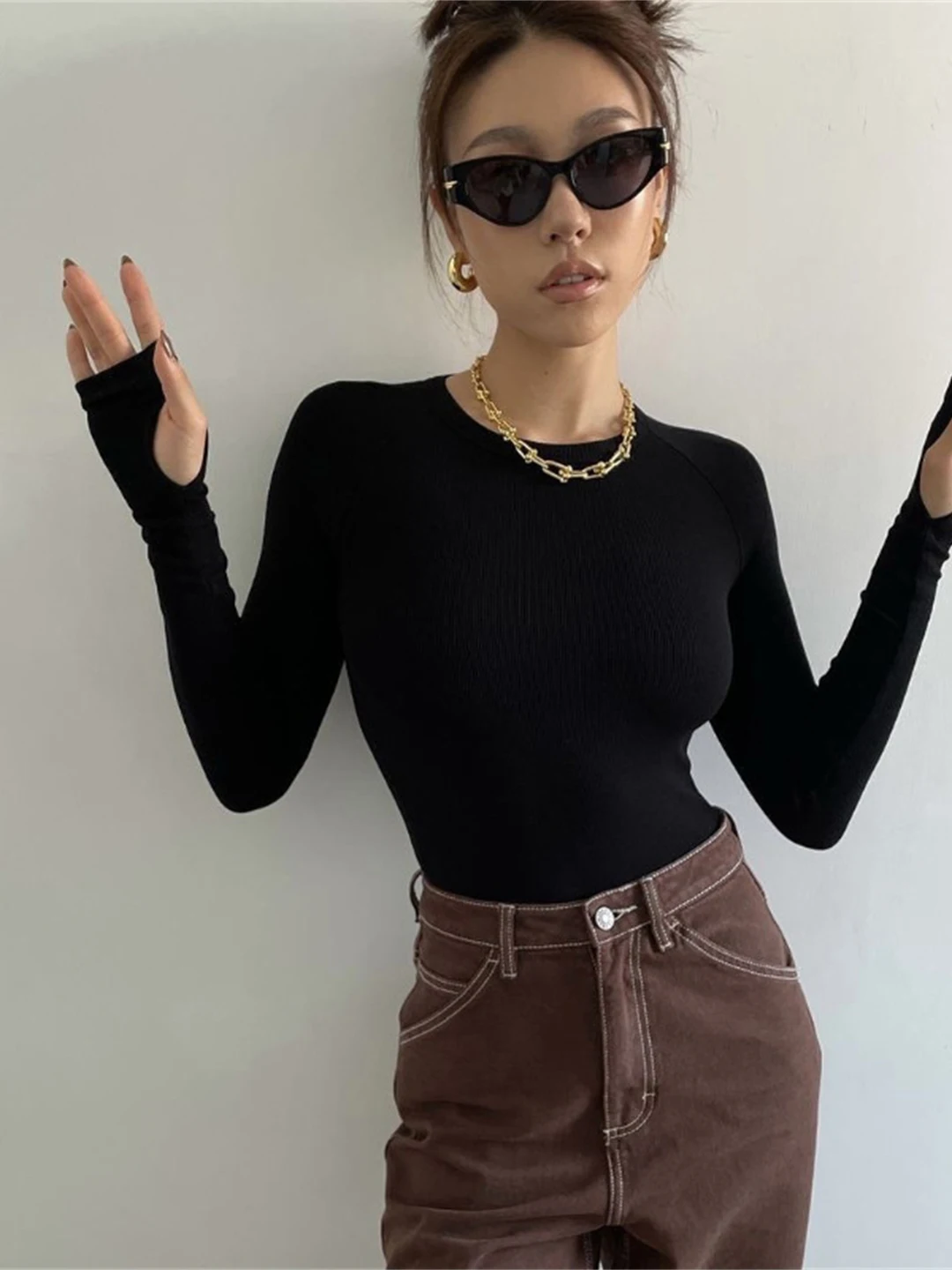 섹시 슬림핏 롱 슬리브 점프수트 바디수트 탑 여성 스트릿 스타일 하이웨이스트 오버핏 팬츠 온라인 독점 레귤러 얇은 소재