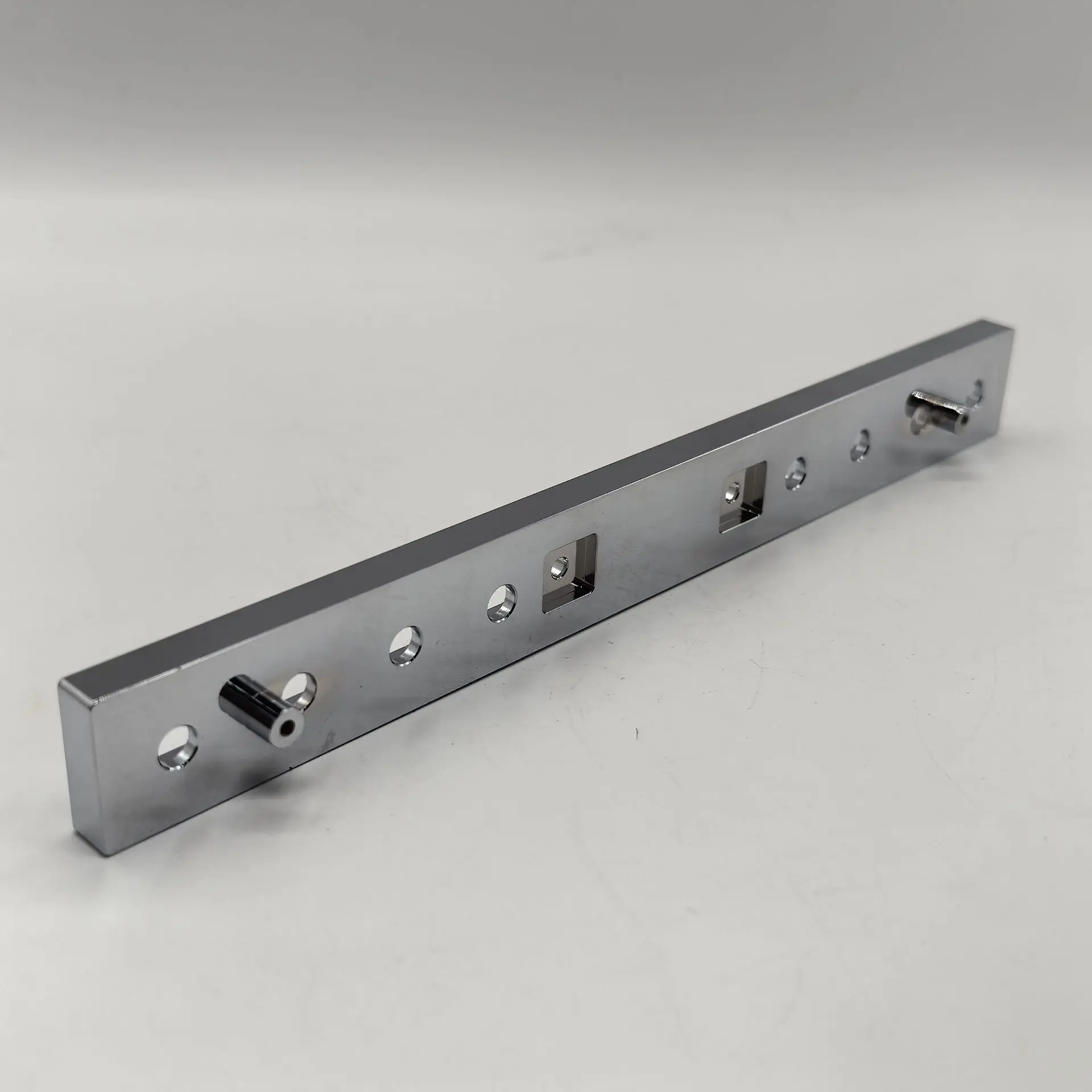 1/14 Lkw Tamiya GW-K002 König Traktor Kopf Hinten Stoßstange Rücklicht Fernbedienung Zubehör Auto Modell LESU