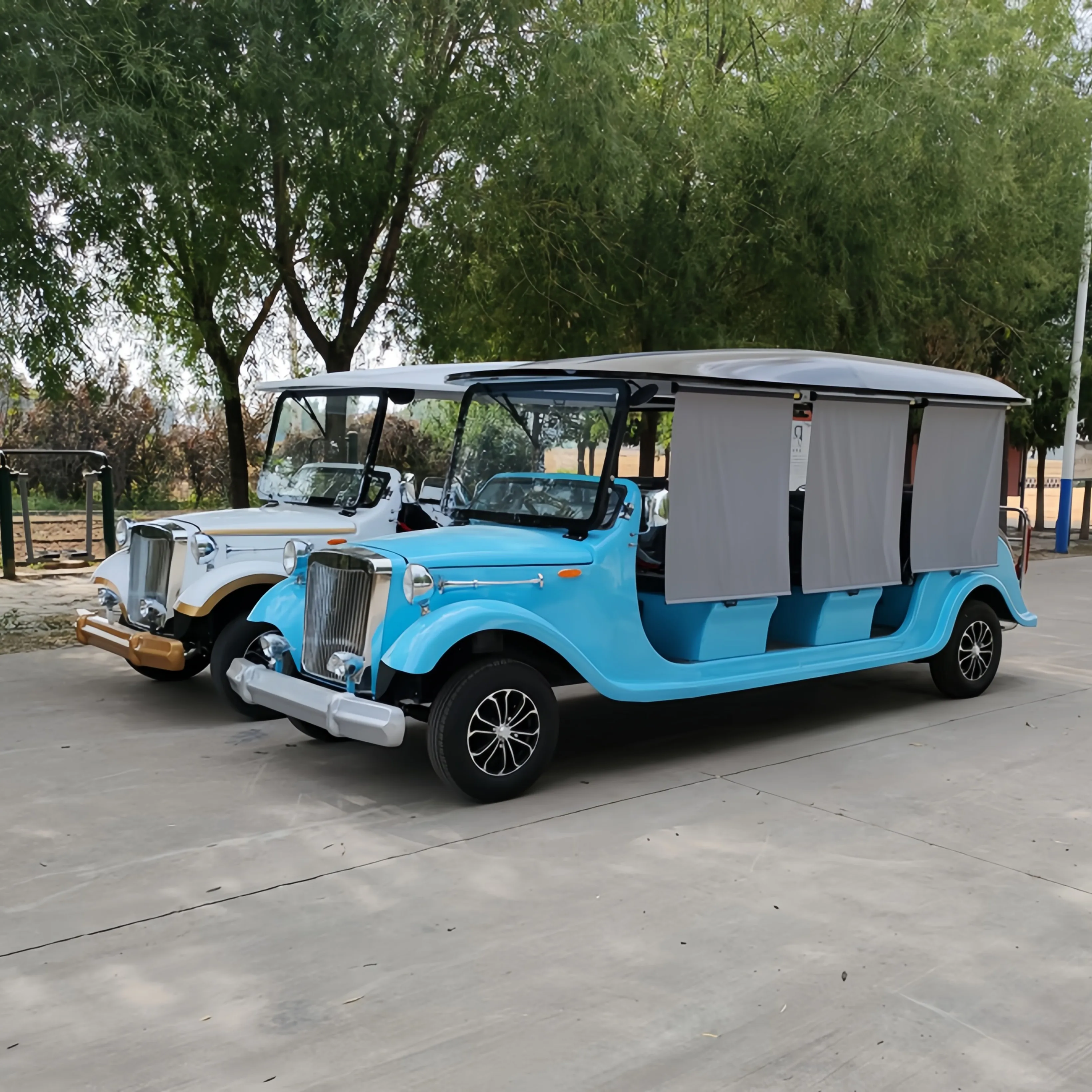 Range 80-120km New Design 4 Wheels 8 Seater 72V 4Kw Electric Vintage Hot Selling Sightseeing Car