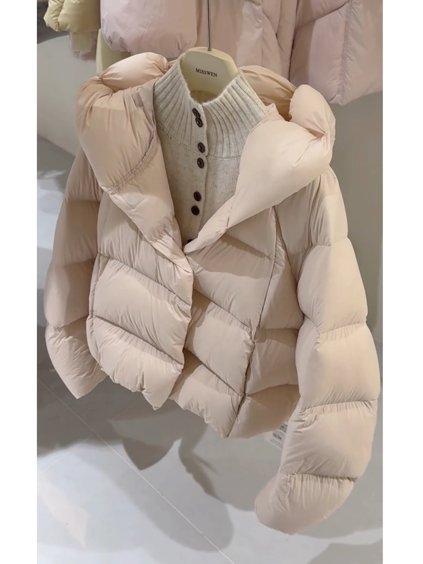 Coreano sle ort puffer jaet inverno feminino 2025 novo casaco de pão de nuvem de alta calor com capuz du para baixo outerwear