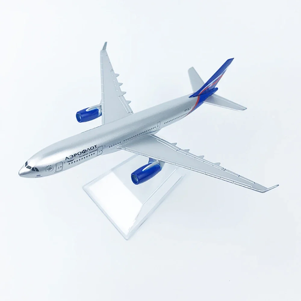 1/400 Scale Alloy Aircraft Russian Airlines Airbus A330 Aeroflot 16cm Plane Model Toys Children Kids Gift for Collection