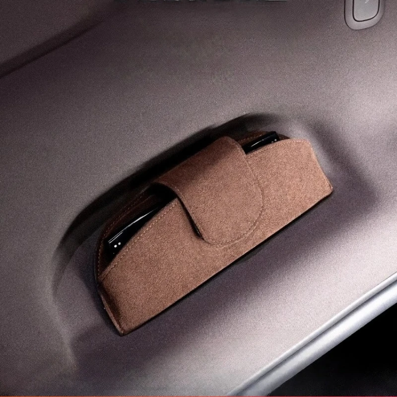 

For DENZA N9 2025 High end magnetic glasses case customized glasses storage box for automotive supplies