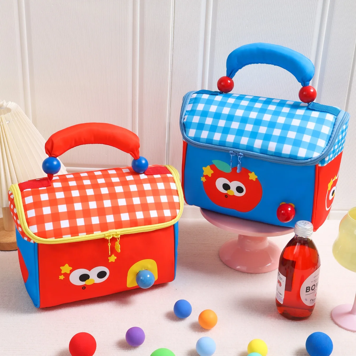 Apple Small House Cosmetic Bag Creative Lunch Box Bag Student Lunch Bento Bag Fairy Tale Cottage Thermal Insulation Meal Bag