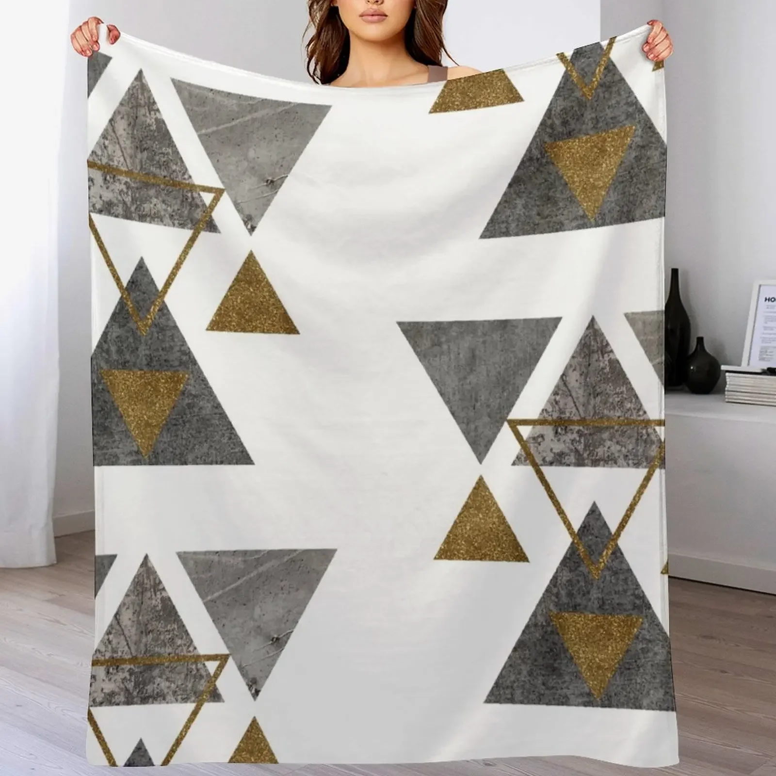 

Trendy Geometric Design Throw Blanket Flannel Fabric Hair for winter Decorative Sofas Blankets