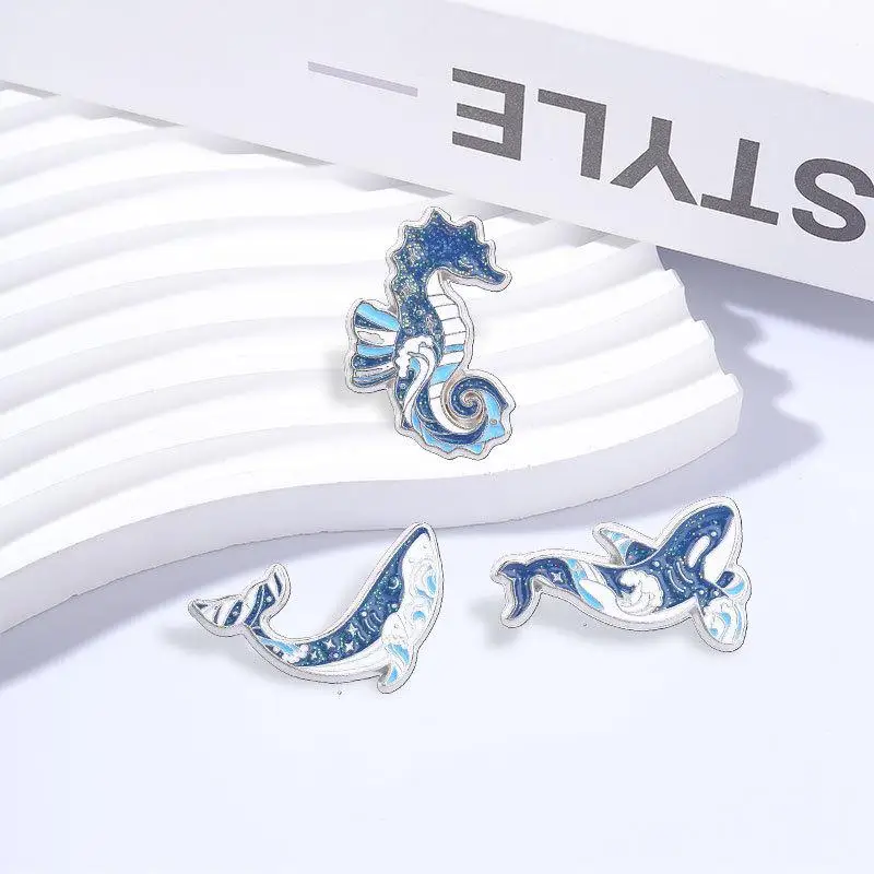 3/6Pcs Cartoon Sparkling Underwater Marine Creatures Enamel Pins Glitter Dolphins Manta Ray Seahorse Sharks Whale Brooch Jewelr