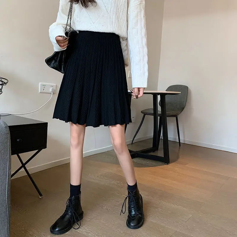 Knitted Pleated Skirts Women Above Knee Solid Casual Autumn All-match Design College Jupe Femme Korean Style High Waist Elegant