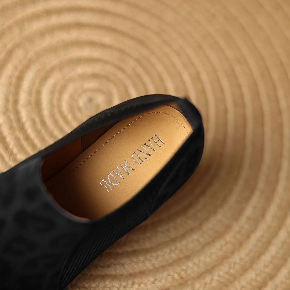 【JOCHEBED HU】Handmade Brand Genuine Leather New Women Metal iron head Pointed Toe Thin Heel Modern Shoes