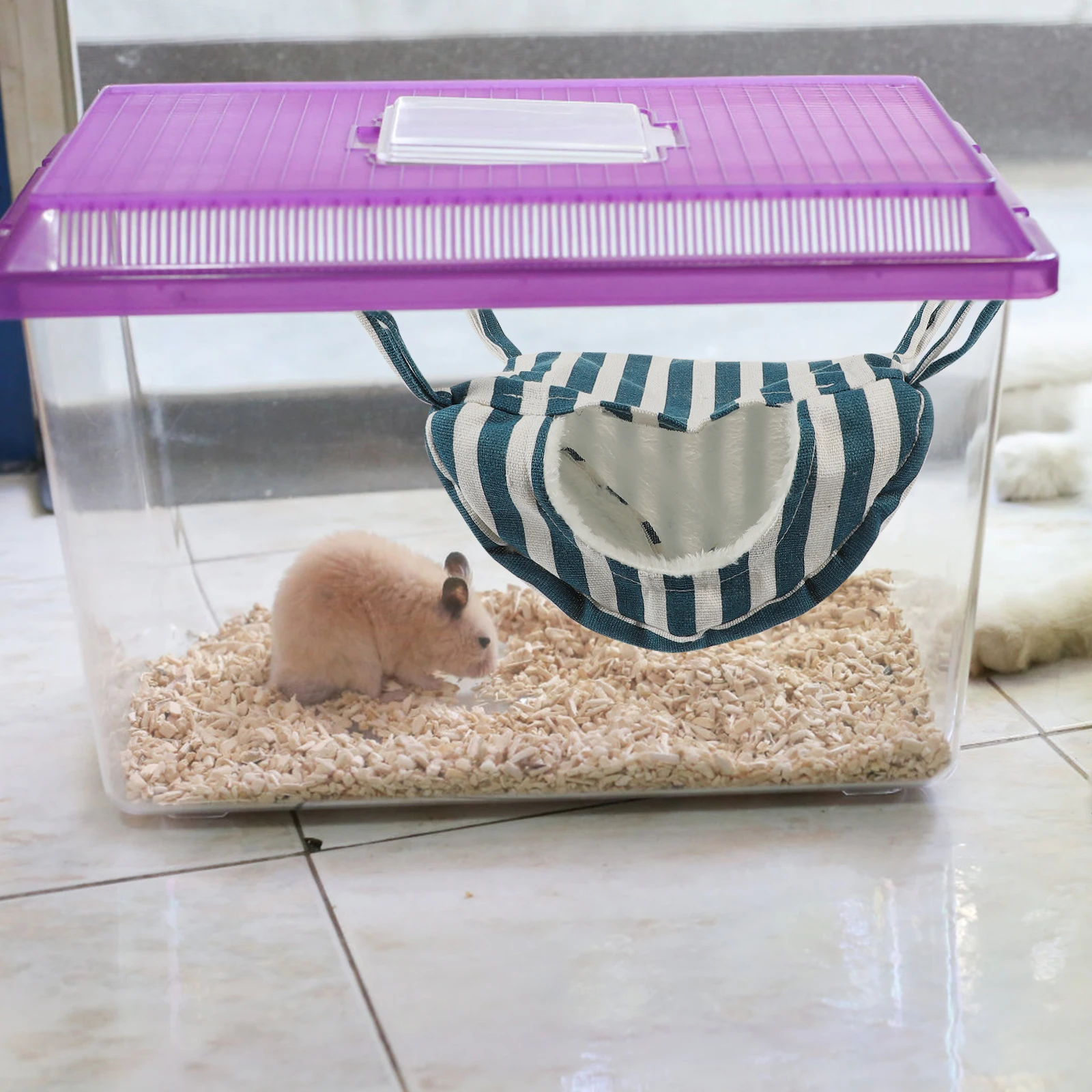 

Squirrel Pet Hanging Bed Comfortable Guinea Pig Hamster Small Animals Winter Chinchilla Arctic Fleece Accessory Hamster Hanging