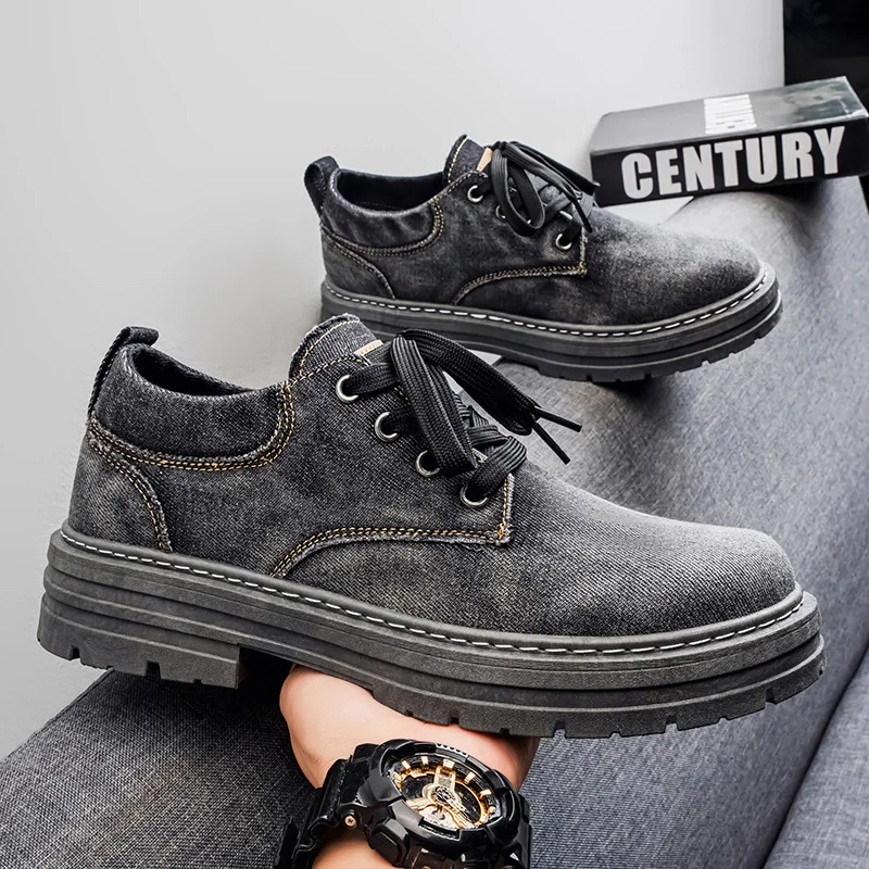 Spring 2026 Men's Casual Denim Work Shoes Large Size Outdoor Climbing Boots New Style Youth Footwear Comfortable Leisure Footwea
