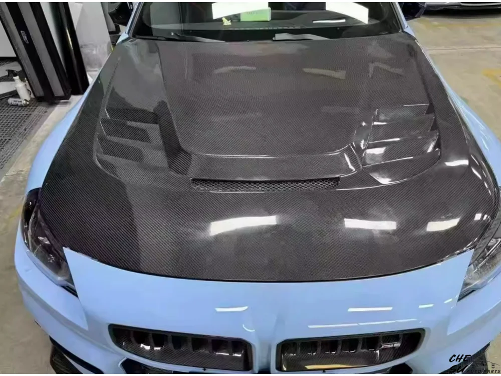 Dry Carbon Fiber Engine Hood Body Kit for BMW M2 G87 Upgrade V Style High-temperature Process Car Customization Kit Car Supplies