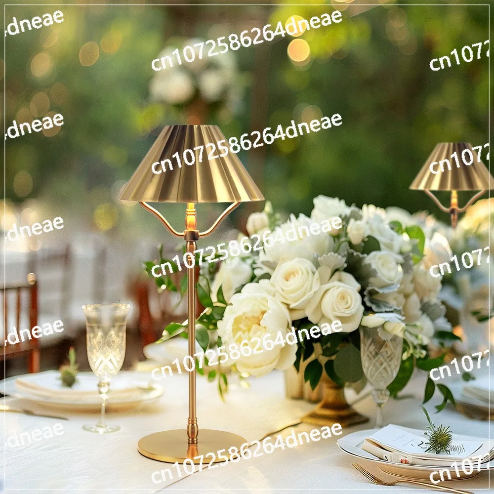 

High Quality Scallop Cordless Led Rechargeable Battery Table Lamp Interior Usb Charging Decorative Desk