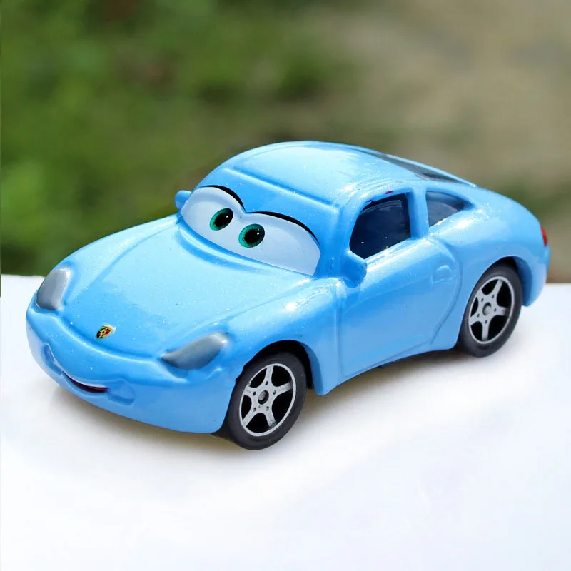 ▍ Neues Pixar Cars 3 Lightning McQueen Rennfahrzeug Familie Jackson Storm Ramirez 1:55 Druckguss-Metalllegierung Kinderspielzeugauto
