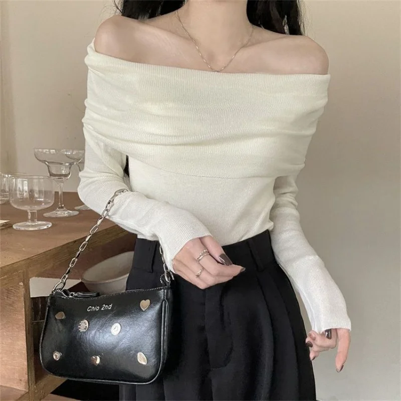 Autumn Winter Strapless Long Sleeve Bottom Shirt T-Shirt Women Gentle Wind Tight Inner One-Shoulder Knitted Sweater Sexy