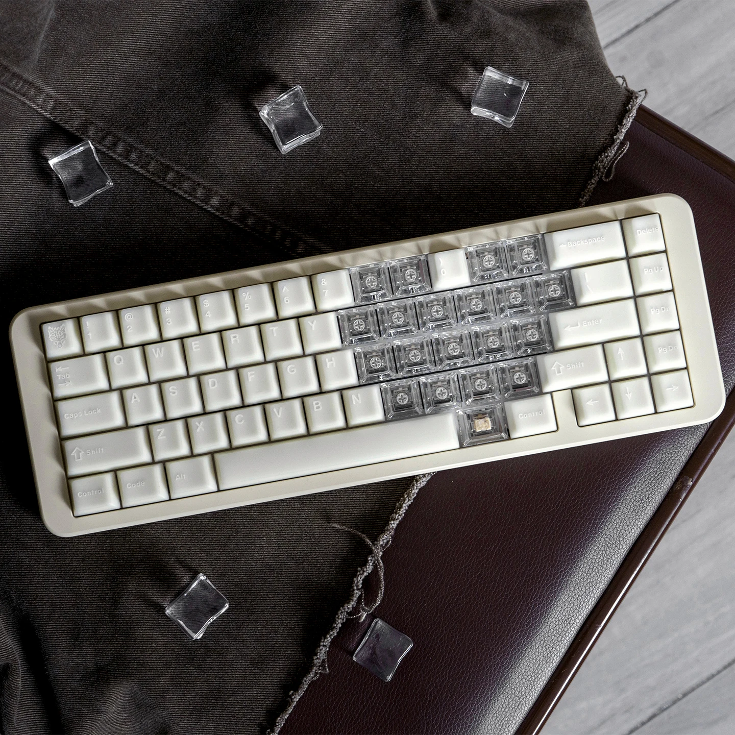 

136 Keys White Marble Keycaps Translucent Love Shaped PBT+PC Double Shot Cherry Height for Mechanical Keyboard AULA F75 Game PC