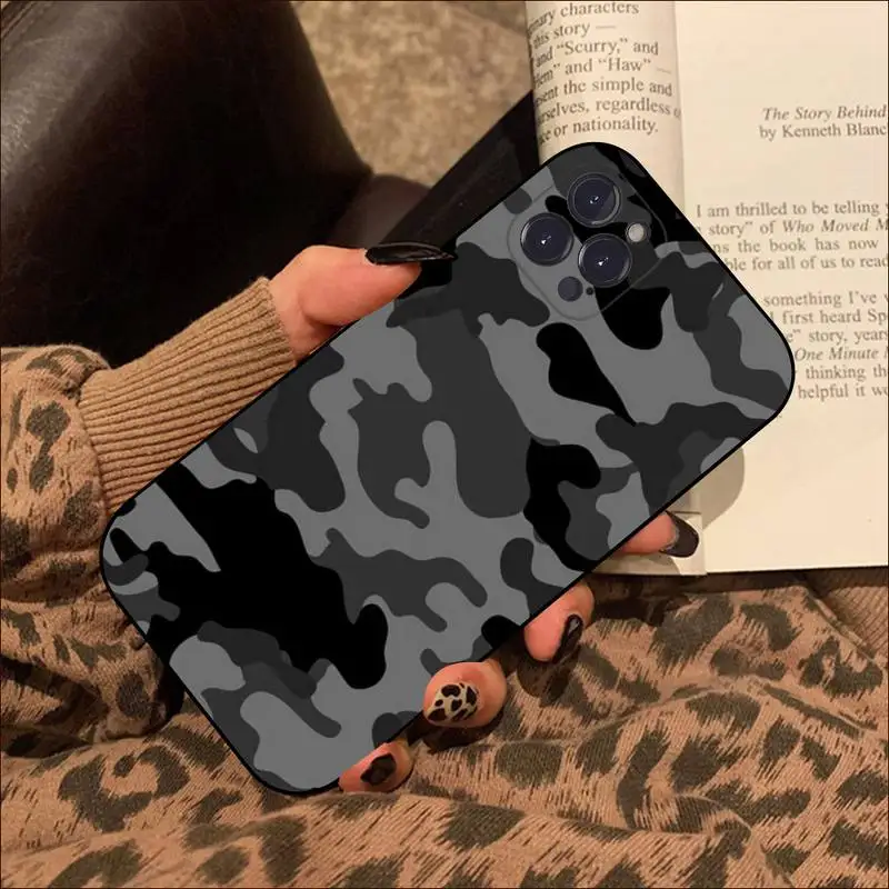 Camouflage Phone Case For iPhone 8 7 6 6S Plus X SE 2020 XR XS 14 11 12 13 Mini Pro Max Mobile Case