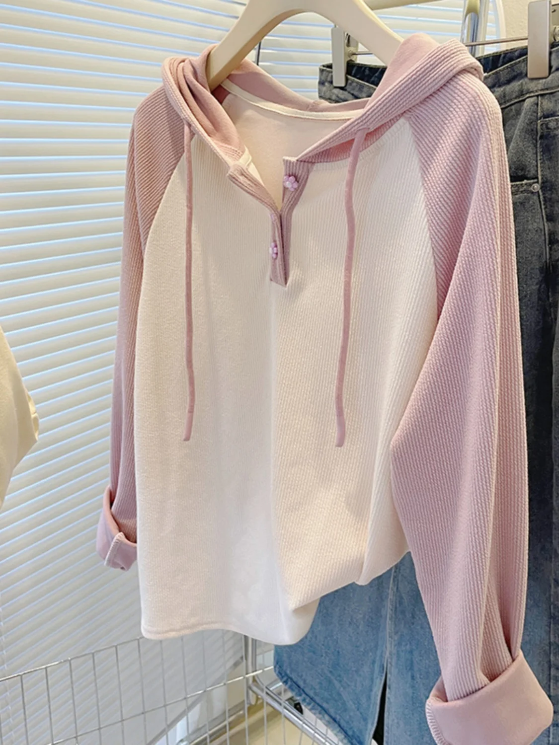 Felpe con cappuccio da donna Smoky Raglan Personalità Minimalista Multiplo Bianco Dolce Lavoro termico Studente Crop Activewear Maniche Vita