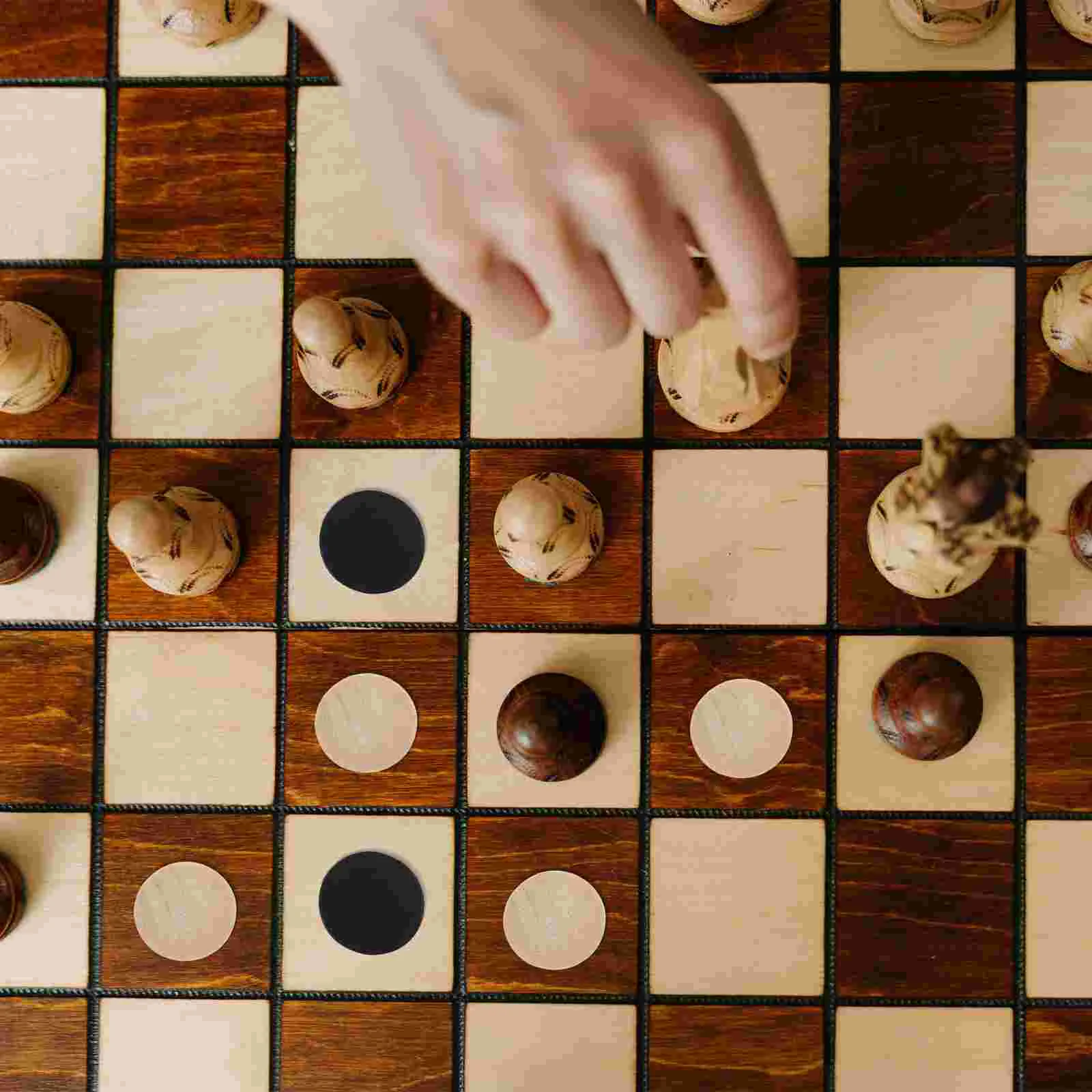 30 Pcs Wooden Chess Backgammon Pieces 1 9cm Diameter Lightweight Safe Kids Educational Travel Storage Board Game