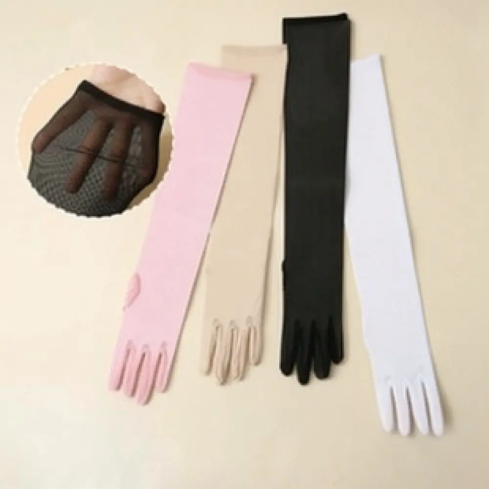 Short Velvet Gloves With Furry Trim Elegant Fashion Winter Accessories For Christmas Evening Party Formal Outfit