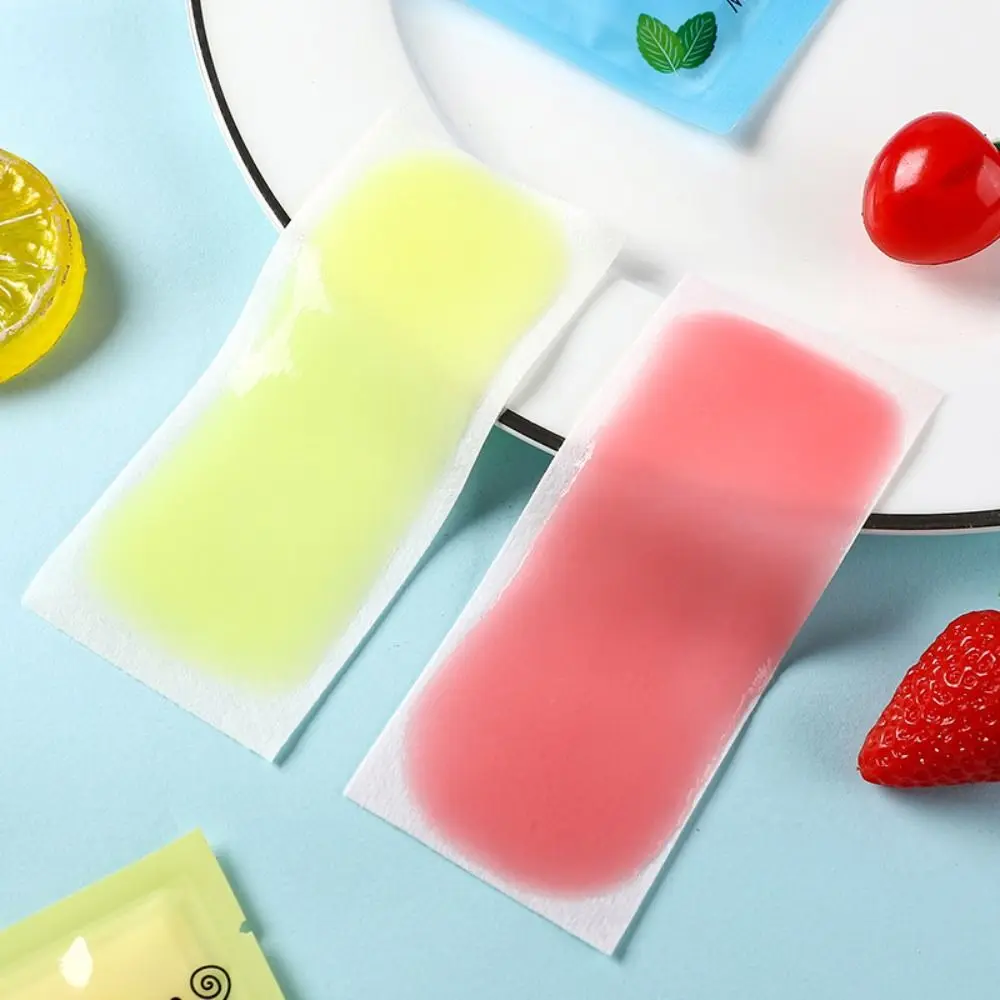 2pcs/pack Printed Summer Cool Paste Hydrogel Cartoon Ice Paste Cute Random Printing Style Cooling Stickers Heatstroke