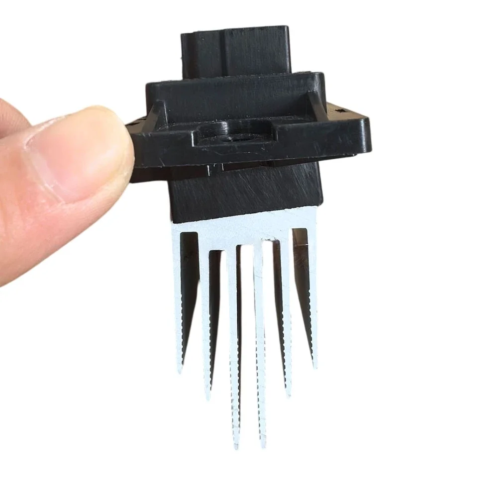 Automotive Blower Resistor 10264932 for MG 6 For Roewe I5 I6 Air Conditioning 2017-2023 ABS Housing Replacement