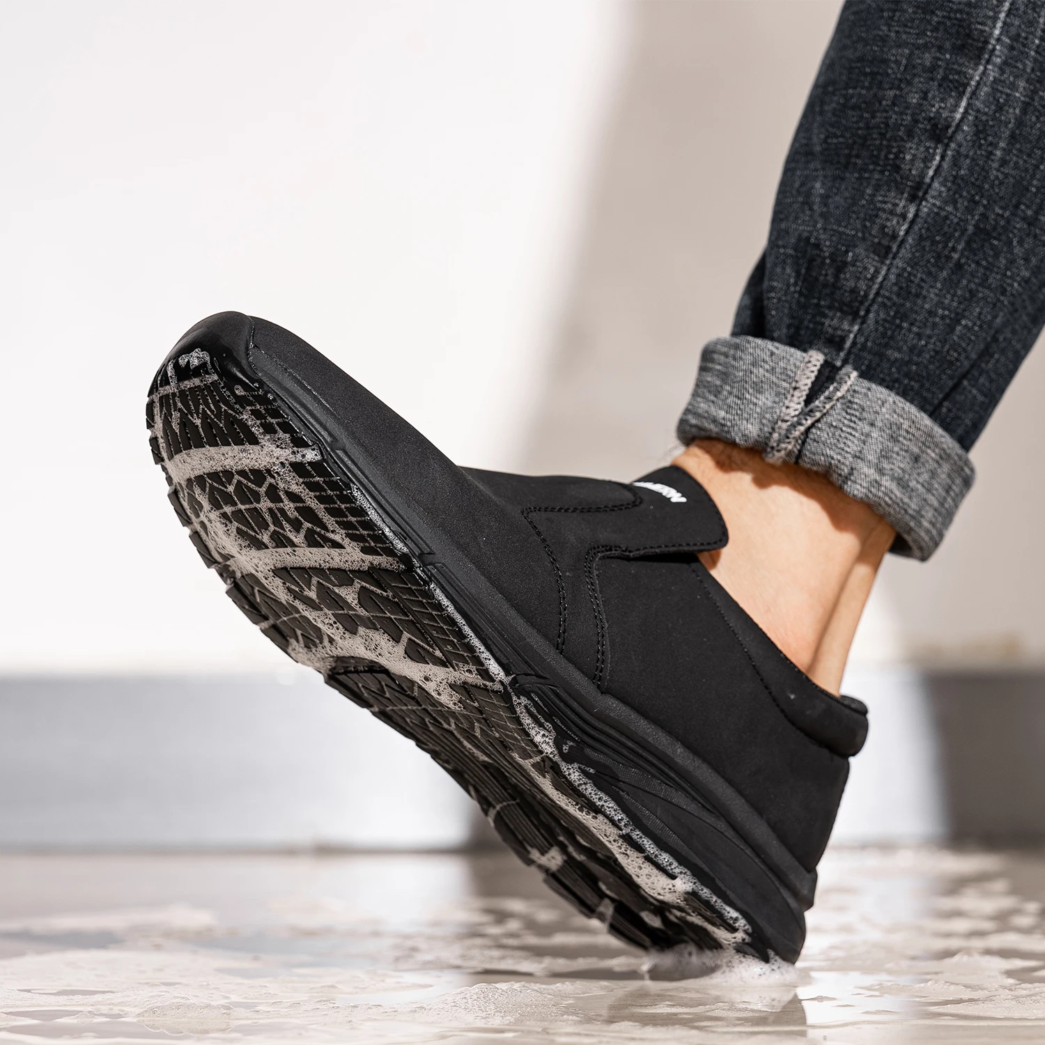 Larnmern Chef Shoes For Men Resistant Kitchen Cook Waterproof Non Slip Work Shoes Oil-proof Safety Shoes Hotel Restaur Plus Size