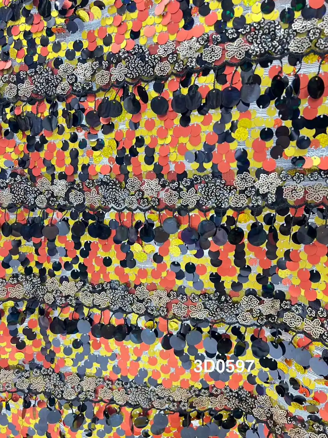 

2025 Latest Nigerian 3D Sequins Fabric Luxury African Lace Fabrics French Sequins Lace 5 Yards For Sewing Women Party Dresses