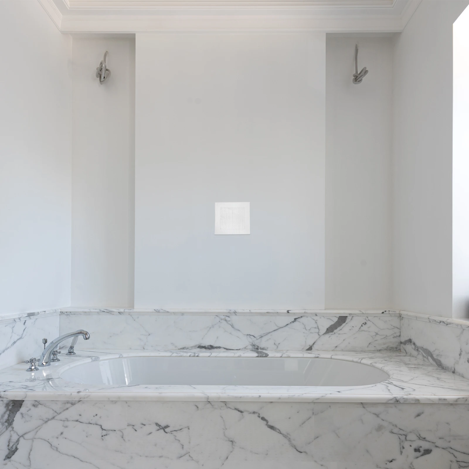 

12Pcs Drywall Repair Patches Fiberglass Self Adhesive Hole Repair Patch Kit for Home Office Factory Use