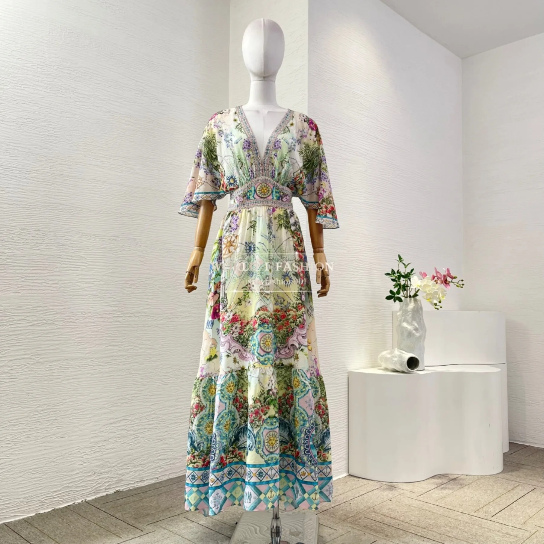 

High Quality Silk Green Sun Leaf Print Short Sleeve Diamonds Maxi Dress