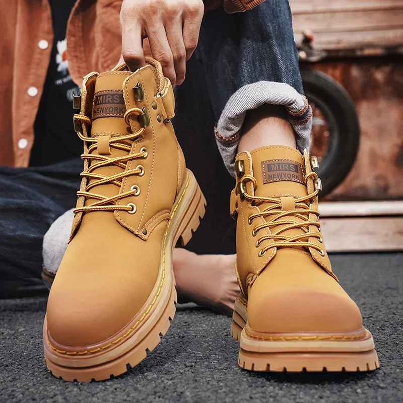 Botas de moda para hombres, plataforma antideslizante, resistente al desgaste, informal, alta calidad, bota de herramientas, invierno, Otoño, empuje principal