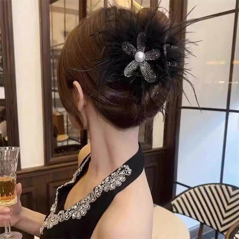 1/2Pcs Exquisite Flower Fluffy Feather Hair Clip For Women Girls Trendy Hair Claw Versatile Shark Clip Elegant Hair Accessories