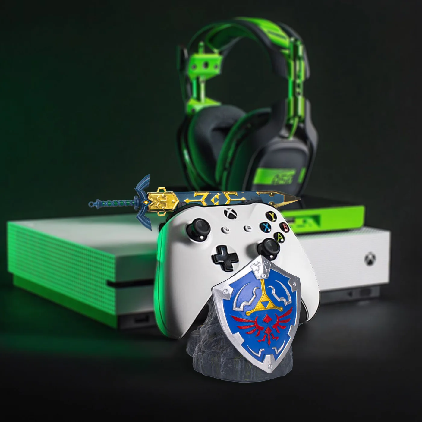 

The Legend of Zelda XBOX PS5 Game Stand Creative Anime Controller Design Desktop Decoration Gifts