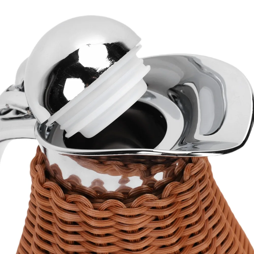 Handwoven Rattan Body Thermal Coffee Carafe 1.5L Capacity 12 Hour Heat Retention Woven Rattan Carafe Triple Walled 51 Oz