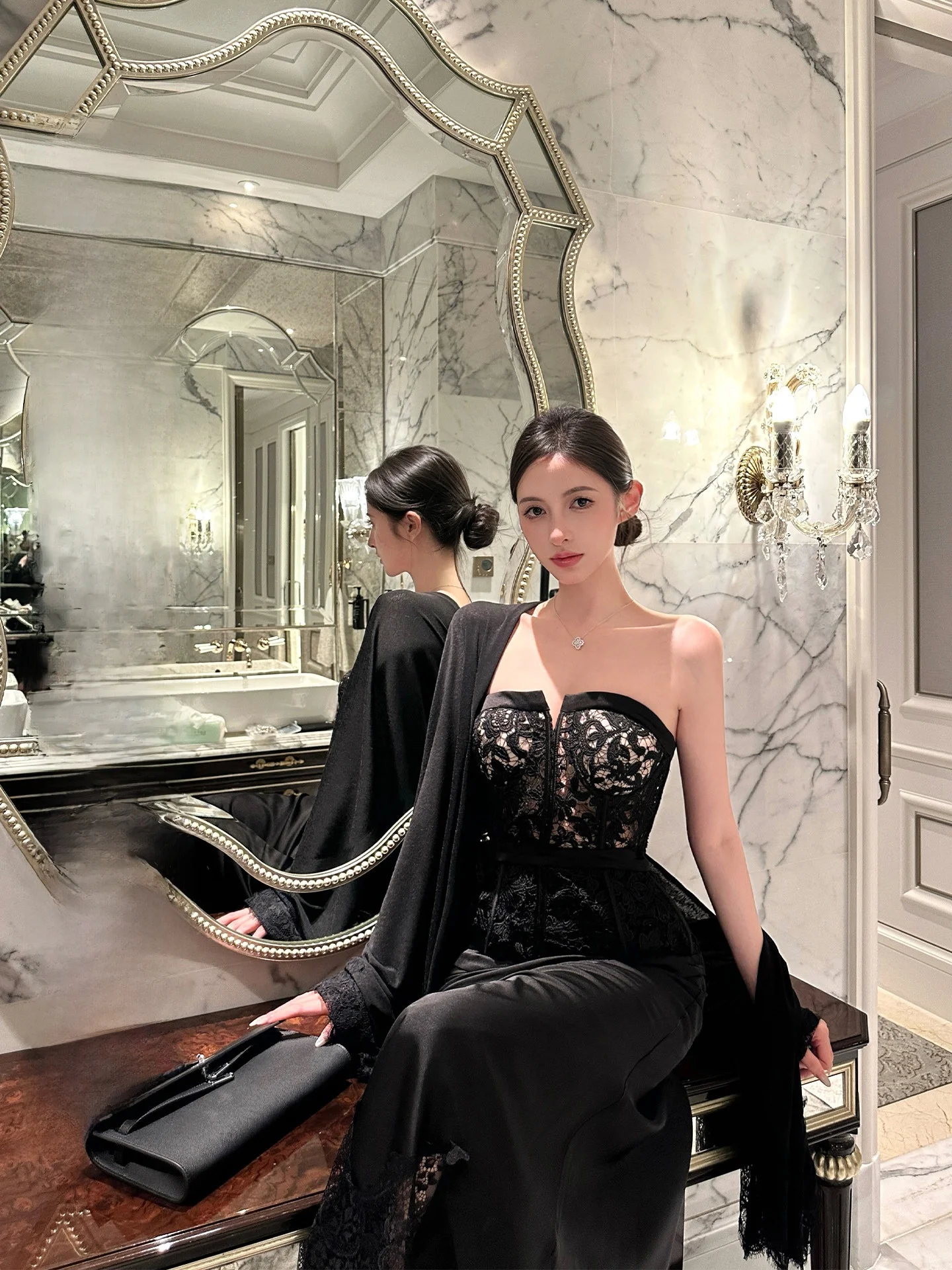 

Black Water Soluble Lace Crop Top Knitted Lace Patchwork Sash Satin Fish Tail Half Skirt Fashion Set for Women Spring Season