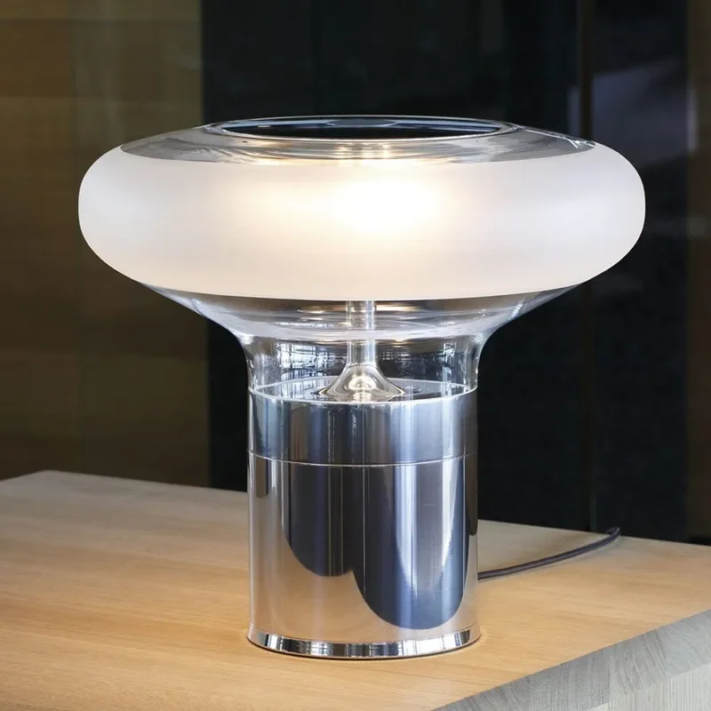 Simple glass bedroom bedside table Taiwan Chuang personalized living room study model room decorative lamps